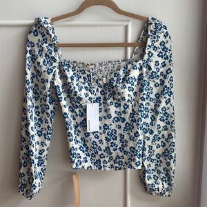 Reformation Reign Top in size 6